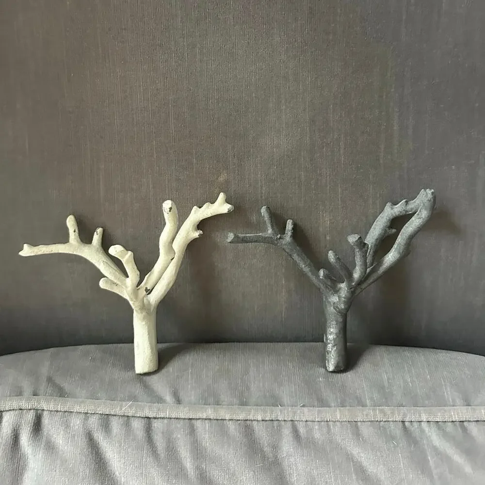2 Tree Branch Wall Hooks Cast Iron Towel Hat Hanger white gray modern set
